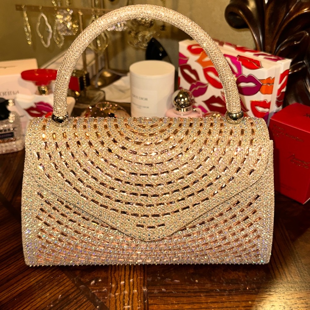 Used once Rose gold rhinestone with gold shimmer evening bag/clutch handbag🤍🌟